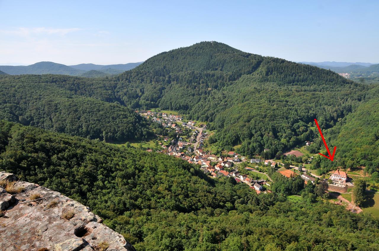 Jugendstilhotel Trifels Annweiler am Trifels Exterior photo